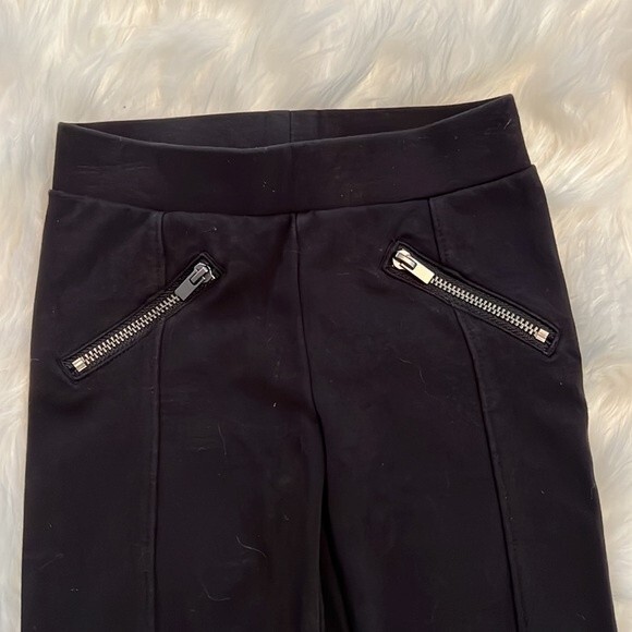 Old Navy Girls Black Leggings Size Small (5) - Picture 3 of 4